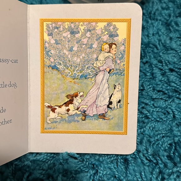 🎁5/$10🎁 Pat-A-Cake Mother Goose for Wee ones, board book, 2010 - Picture 9 of 9